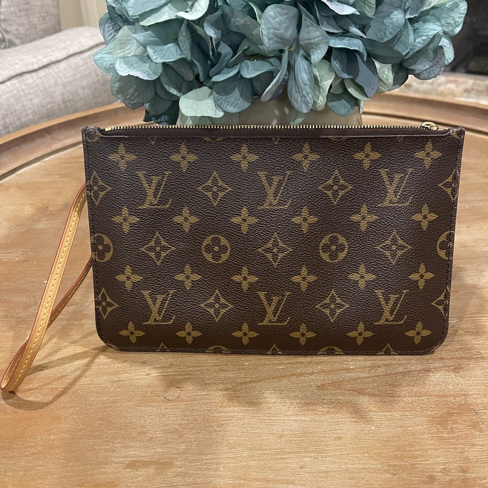 Louis Vuitton clutch